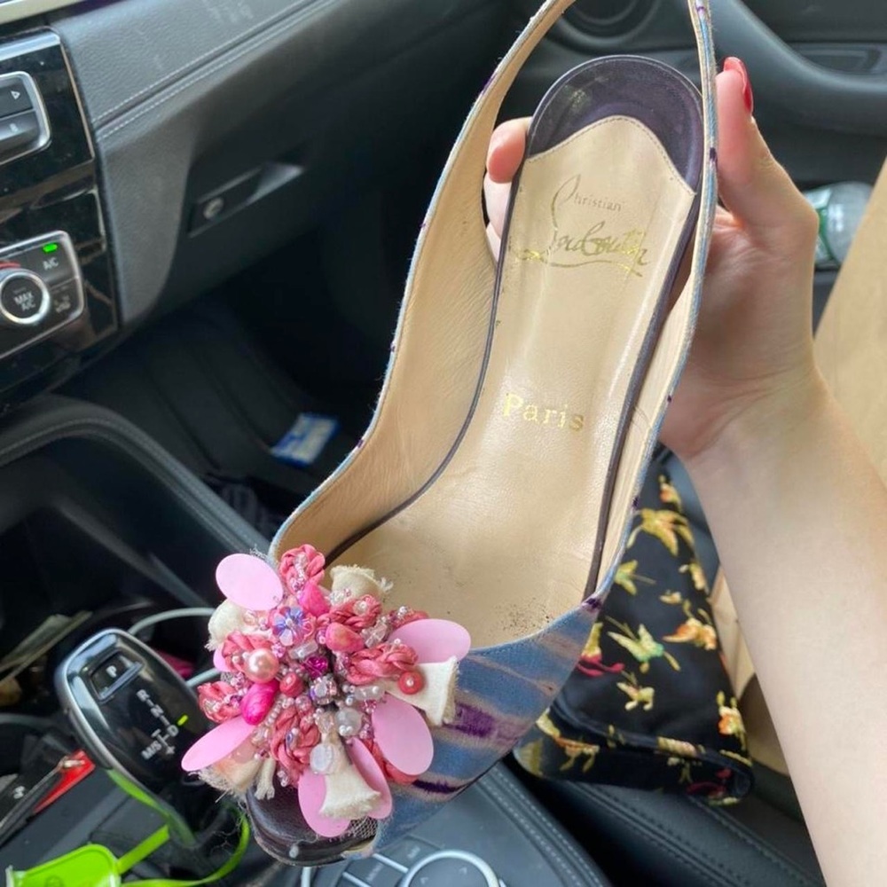 Vintage blue Christian louboutin with flower